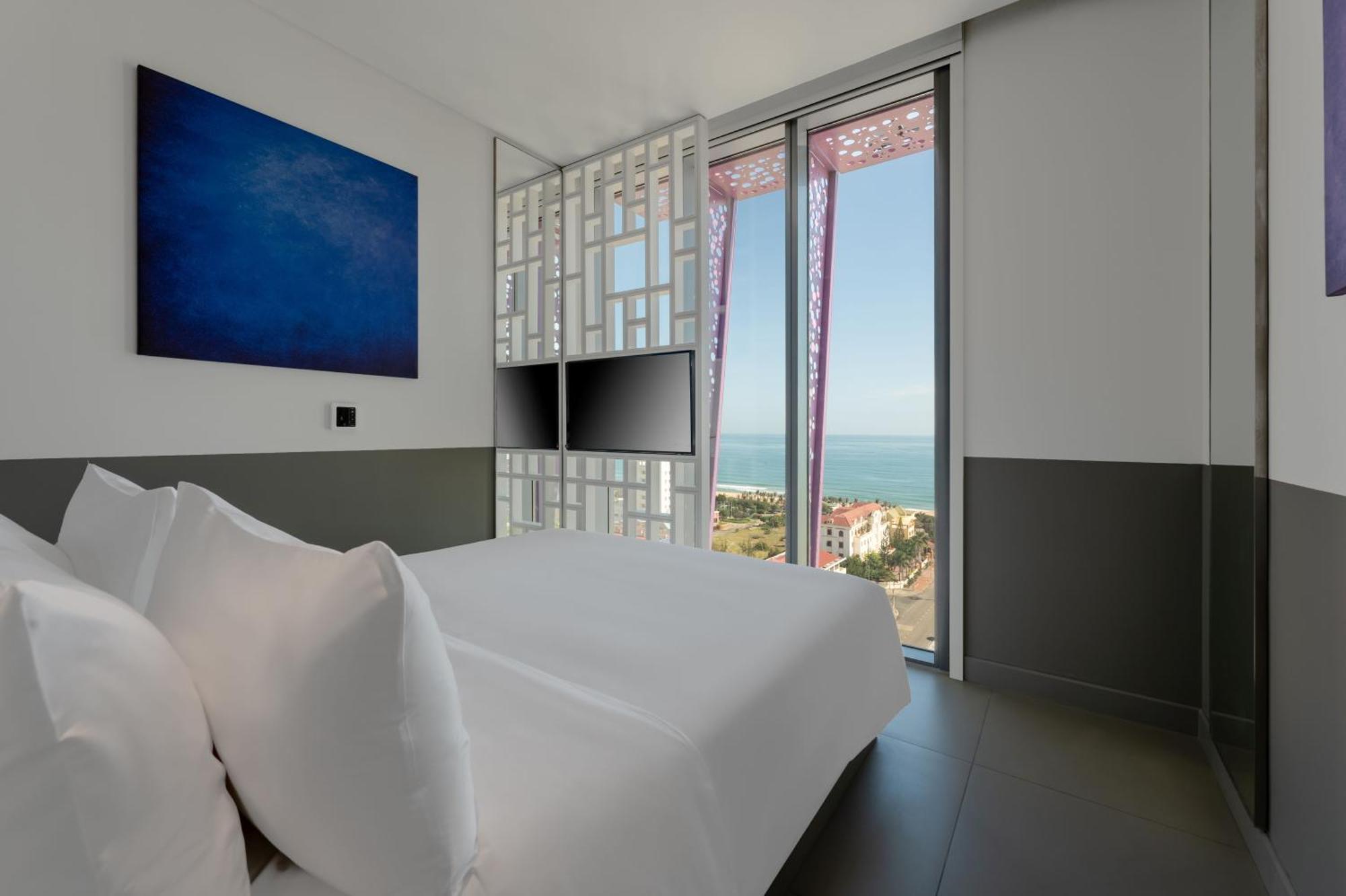 Wink Hotel Tuy Hoa Beach - 24Hrs Stay & Rooftop Pool Bar Dış mekan fotoğraf