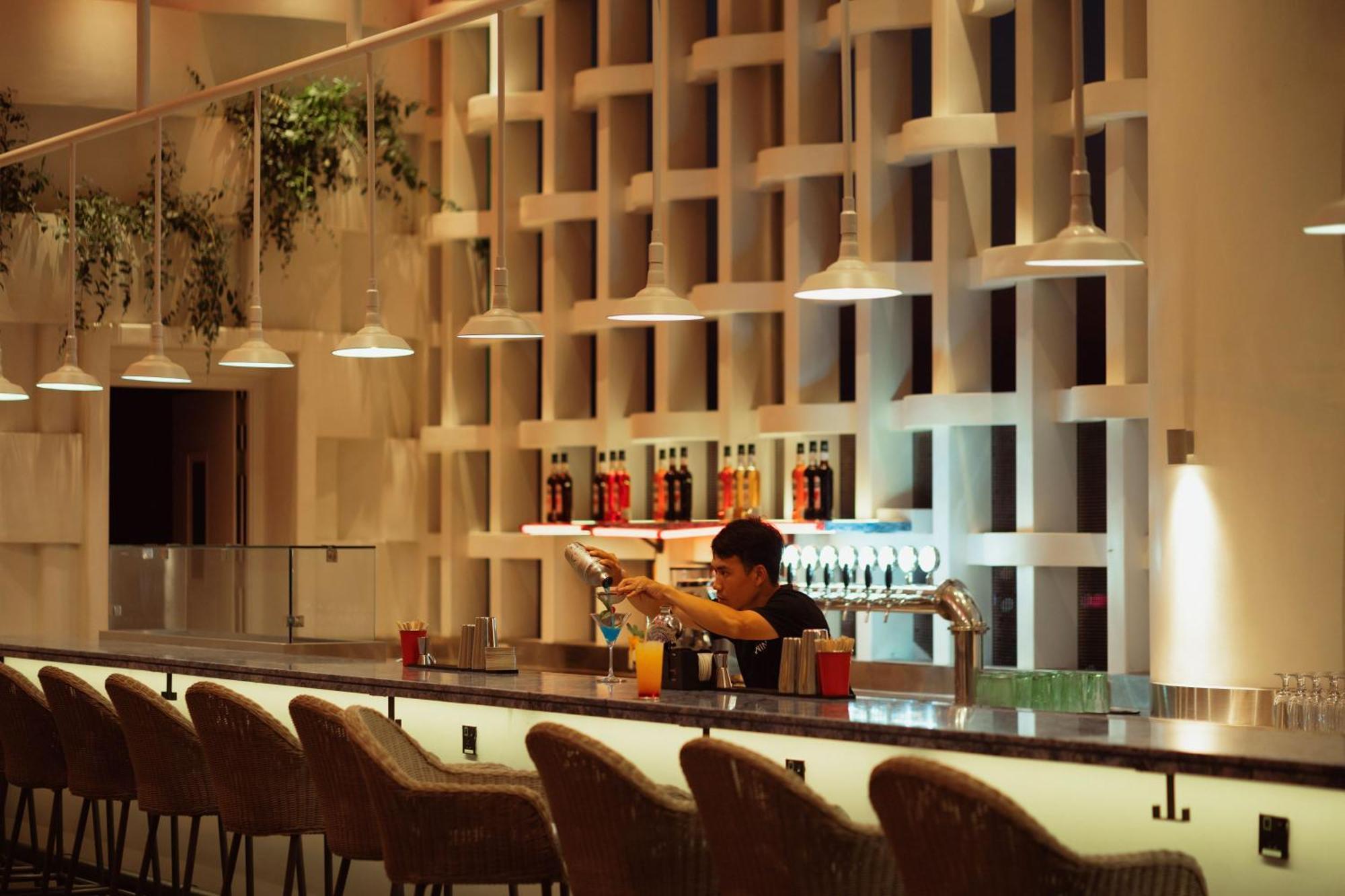 Wink Hotel Tuy Hoa Beach - 24Hrs Stay & Rooftop Pool Bar Dış mekan fotoğraf